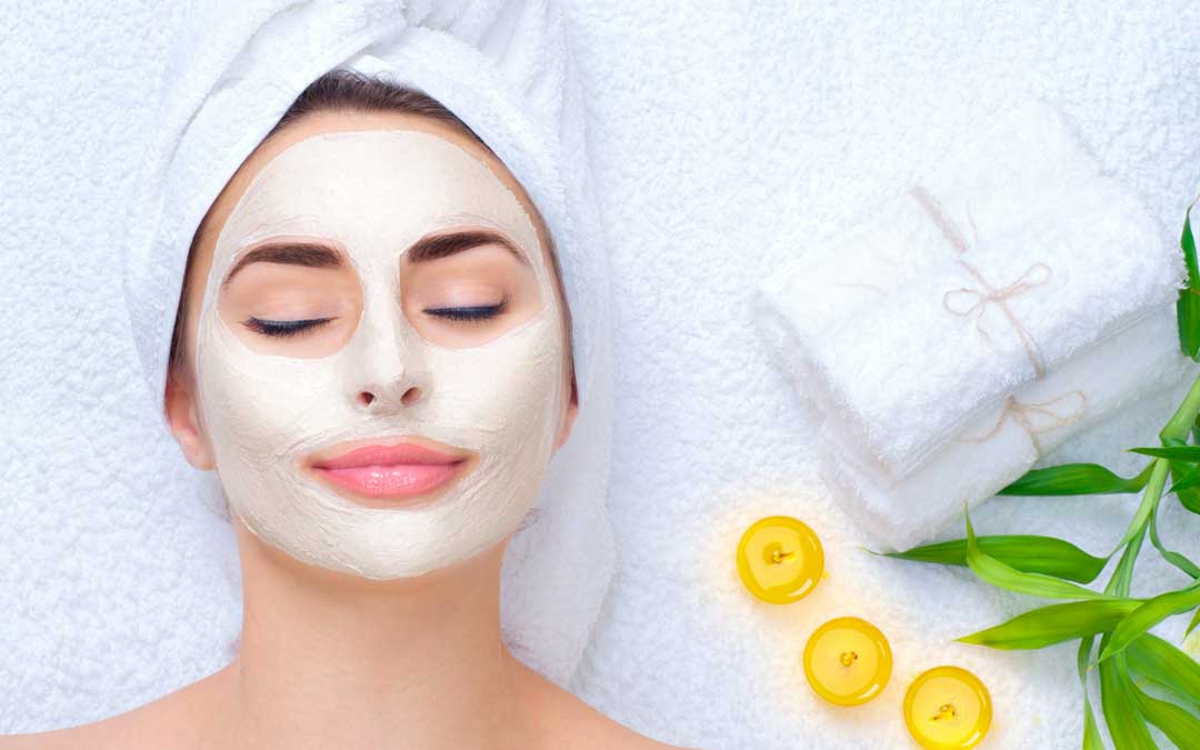 10 Best DIY Face Masks For Oily Skin