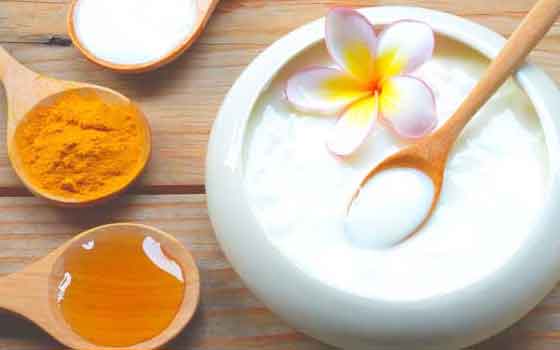 Milk, Honey & Turmeric Facemask